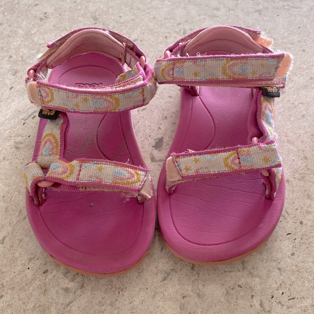 Teva Kids’ Hurricane XLT 2 Rainbow Sandals (Size 8)